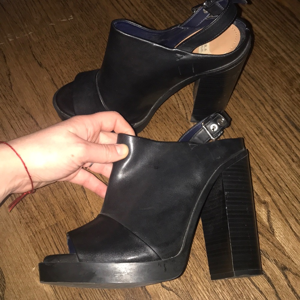 ZARA black open toe chunky mule